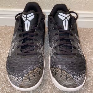 Nike Kobe Bryant Mamba Rage 2015